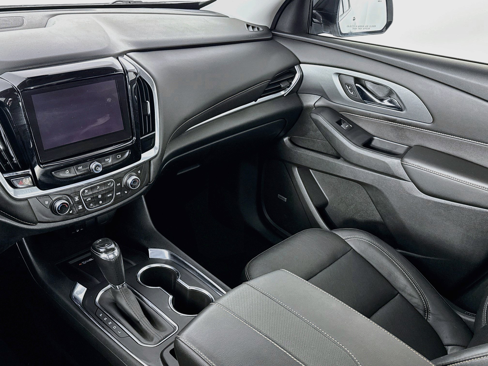 Used 2018 Chevrolet Traverse Premier w/ Redline Edition AWD/4WD image 25