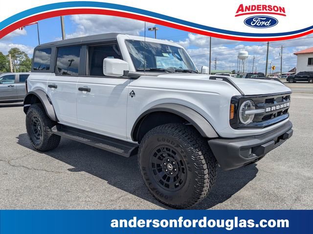 New 2026 Ford Bronco Outer Banks w/ Sasquatch Package image 1