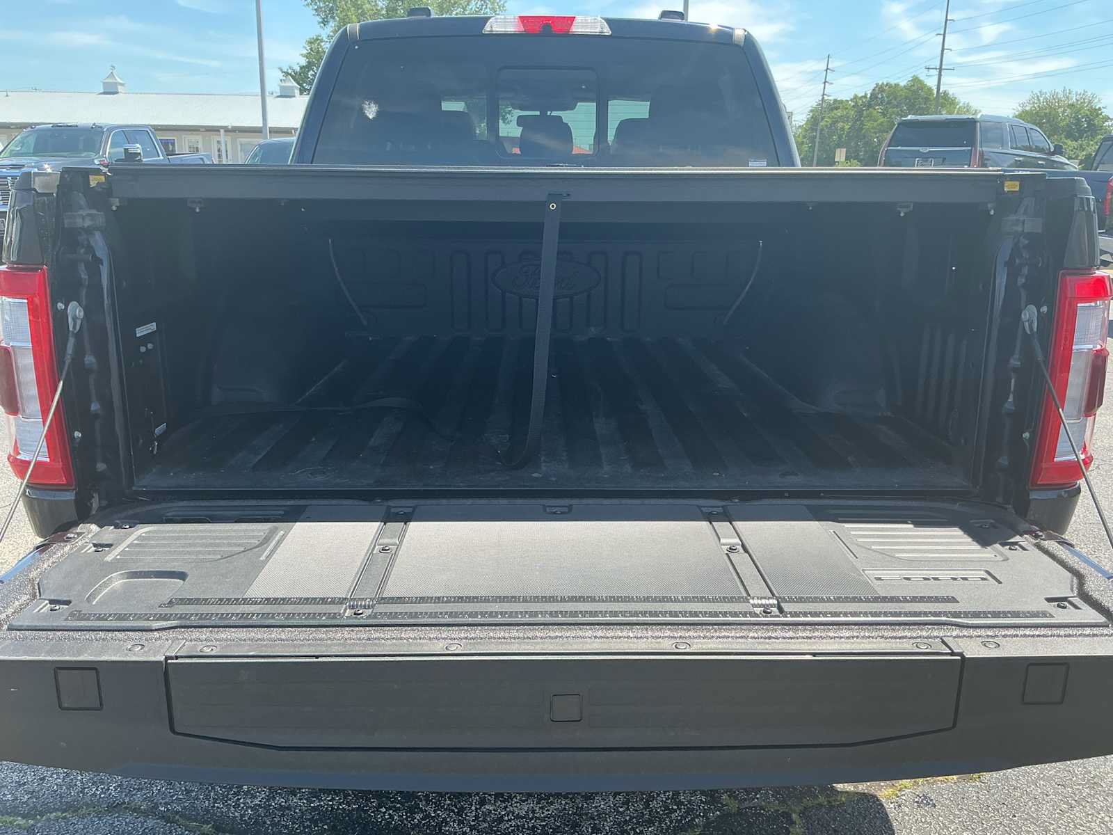 Used 2023 Ford F150 Limited AWD/4WD image 33