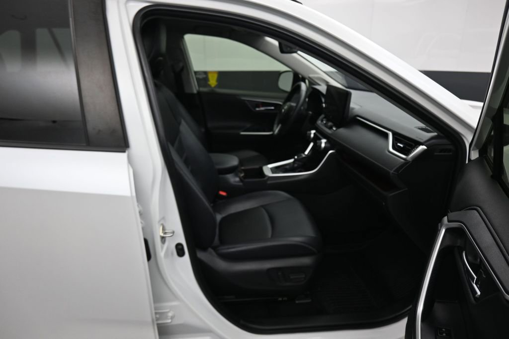 Used 2023 Toyota RAV4 Limited FWD image 44