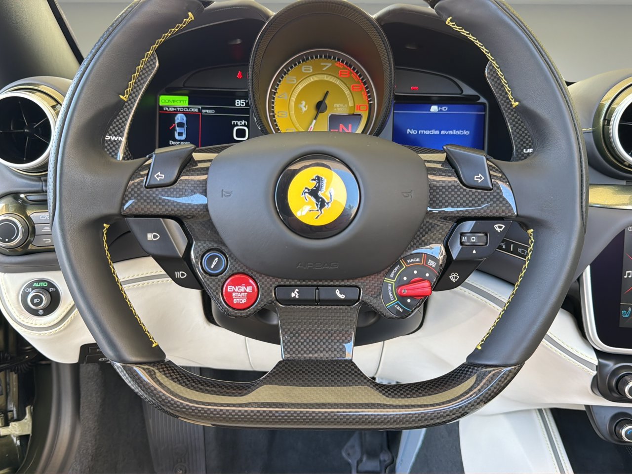 Used 2023 Ferrari Portofino M RWD image 21