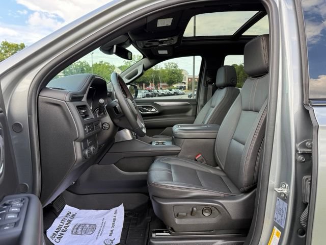 Used 2024 Chevrolet Tahoe RST w/ Luxury Package RWD image 14