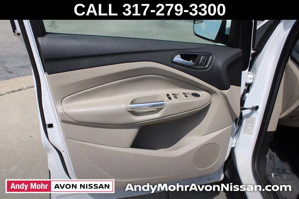 Used 2017 Ford Escape SE AWD/4WD image 18