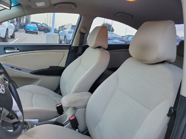 Used 2015 Hyundai Accent GLS w/ Option Group 02 FWD image 9