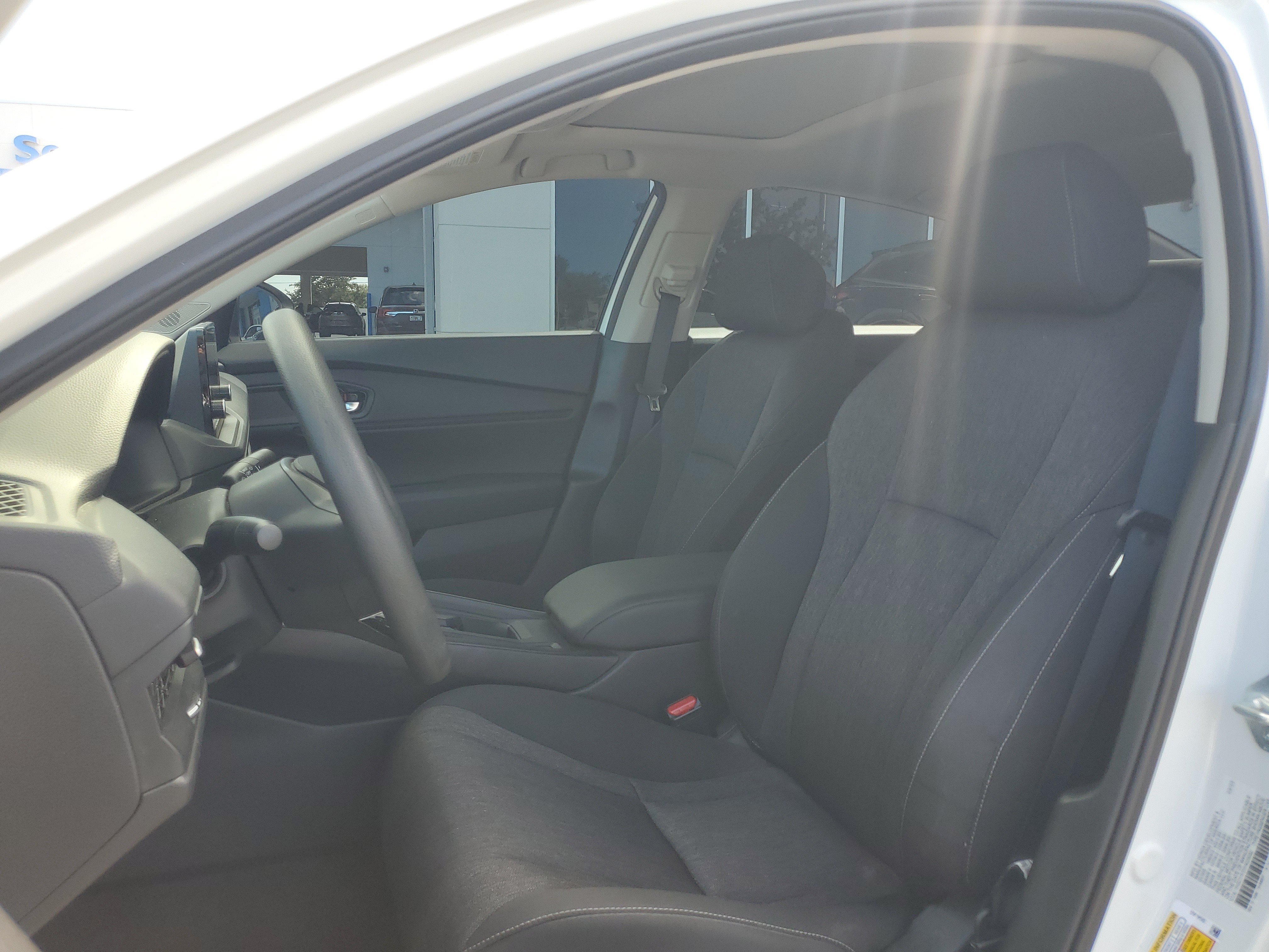 Used 2023 Honda Accord EX image 20