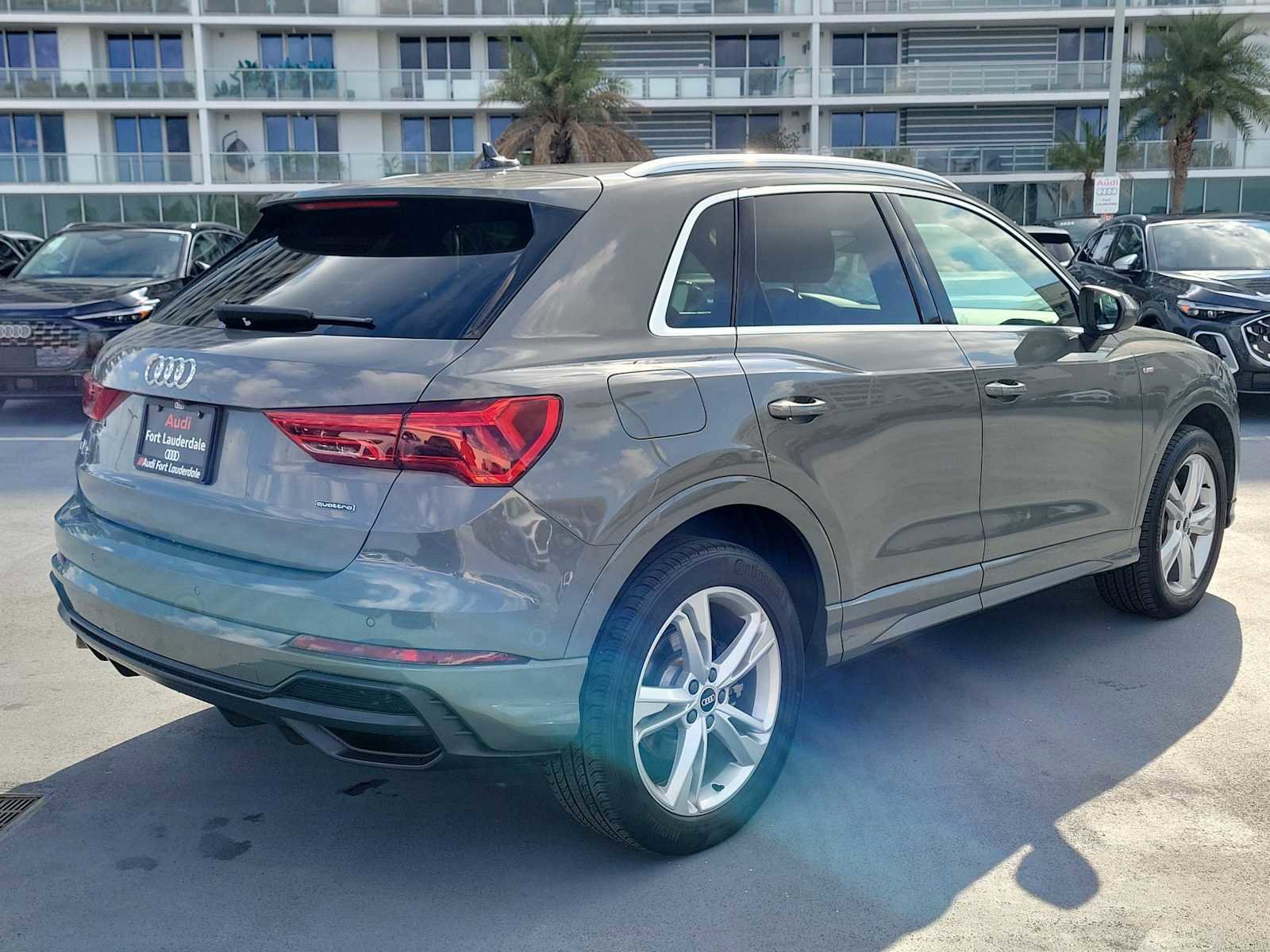 Certified 2021 Audi Q3 2.0T Premium AWD/4WD image 6