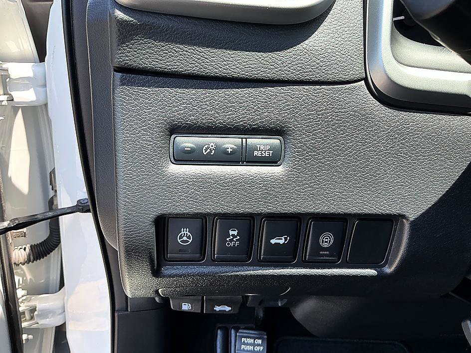 Used 2019 Nissan Murano SL w/ SL Technology Package FWD image 13