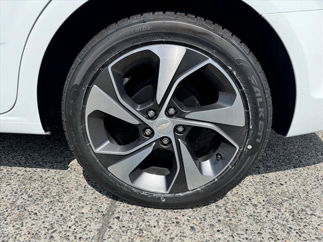 Used 2018 Chevrolet Sonic Premier image 4