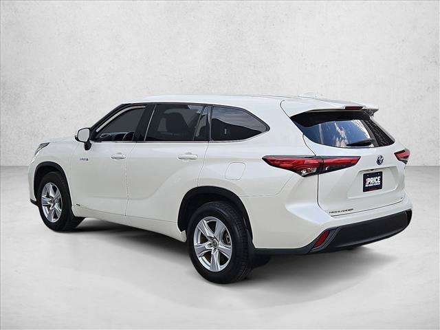 Used 2020 Toyota Highlander LE AWD/4WD image 8