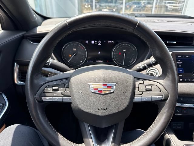 Used 2023 Cadillac XT4 Premium Luxury w/ Sun And Sound Package AWD/4WD image 11