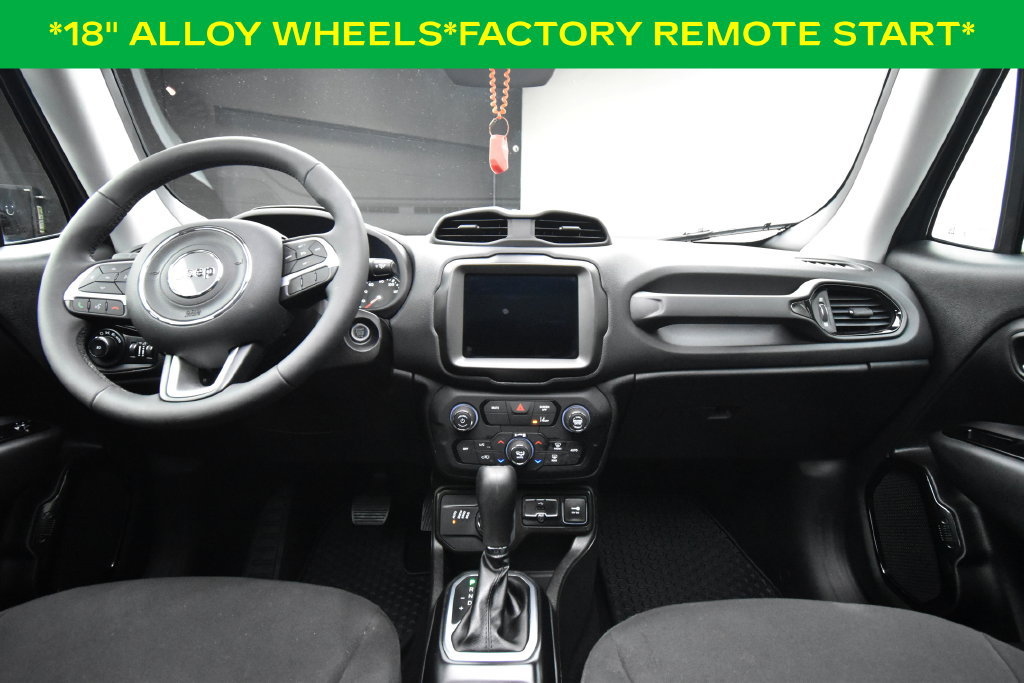 Used 2023 Jeep Renegade Altitude w/ Sun/Sound Group AWD/4WD image 3