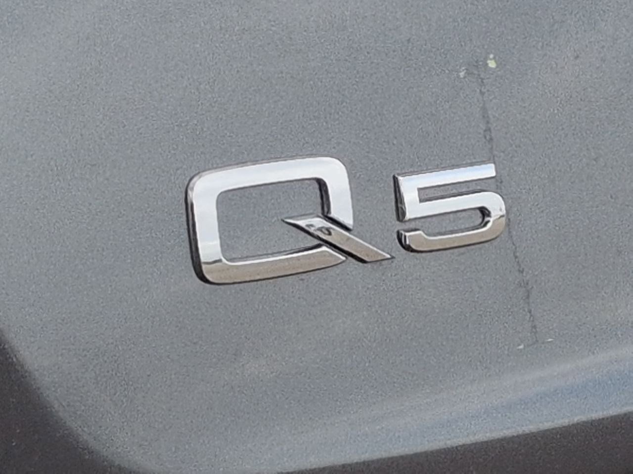 Used 2022 Audi Q5 2.0T Premium Plus AWD/4WD image 29
