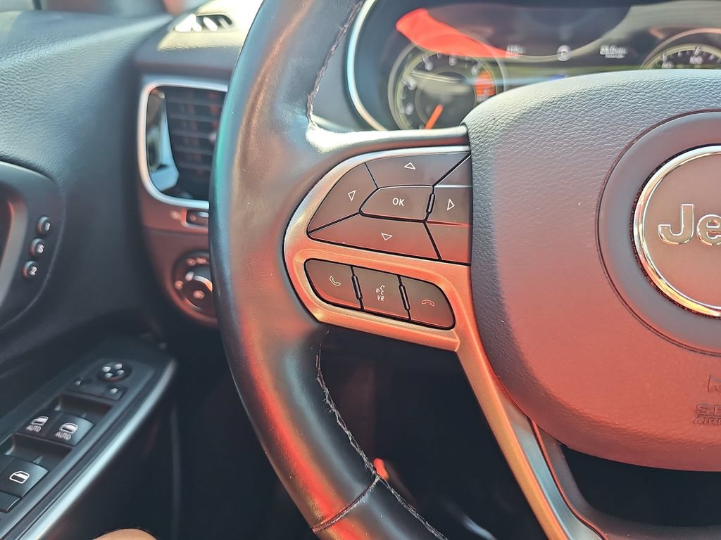 Used 2020 Jeep Cherokee Limited FWD image 17