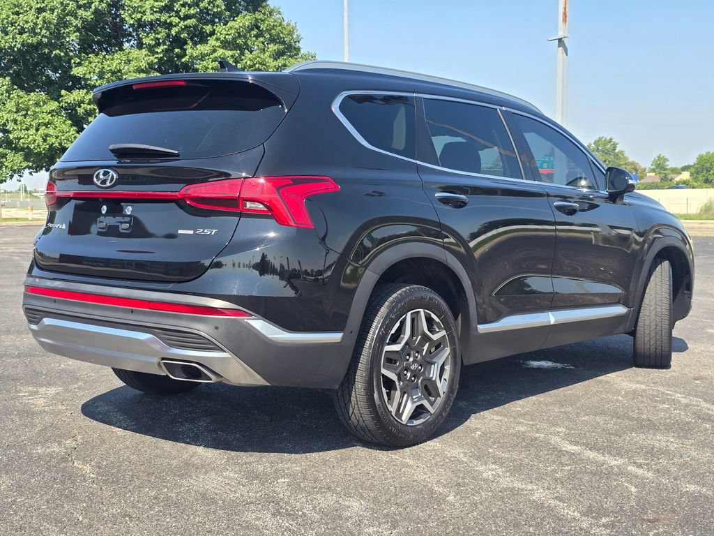 Used 2021 Hyundai Santa Fe Limited AWD/4WD image 16