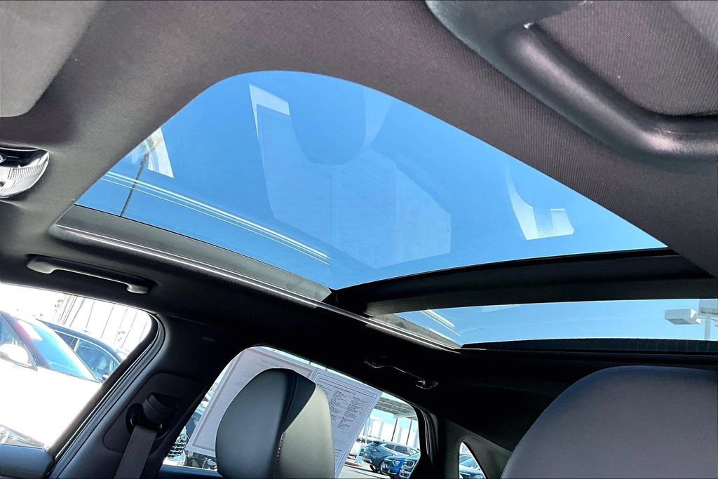Used 2026 Kia K5 GT-Line w/ GT-Line Premium Package FWD image 14