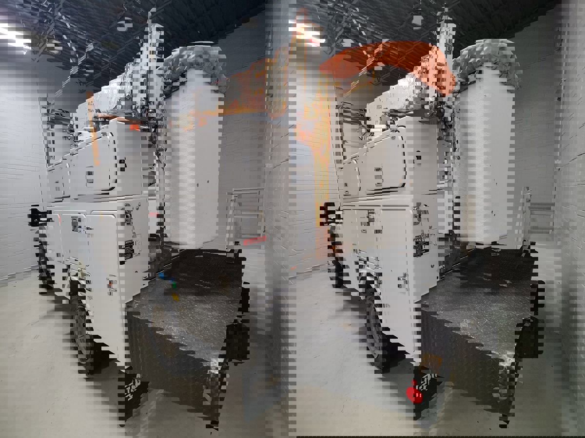 Used 2014 Ford F450 XL w/ Power Equipment Group image 30