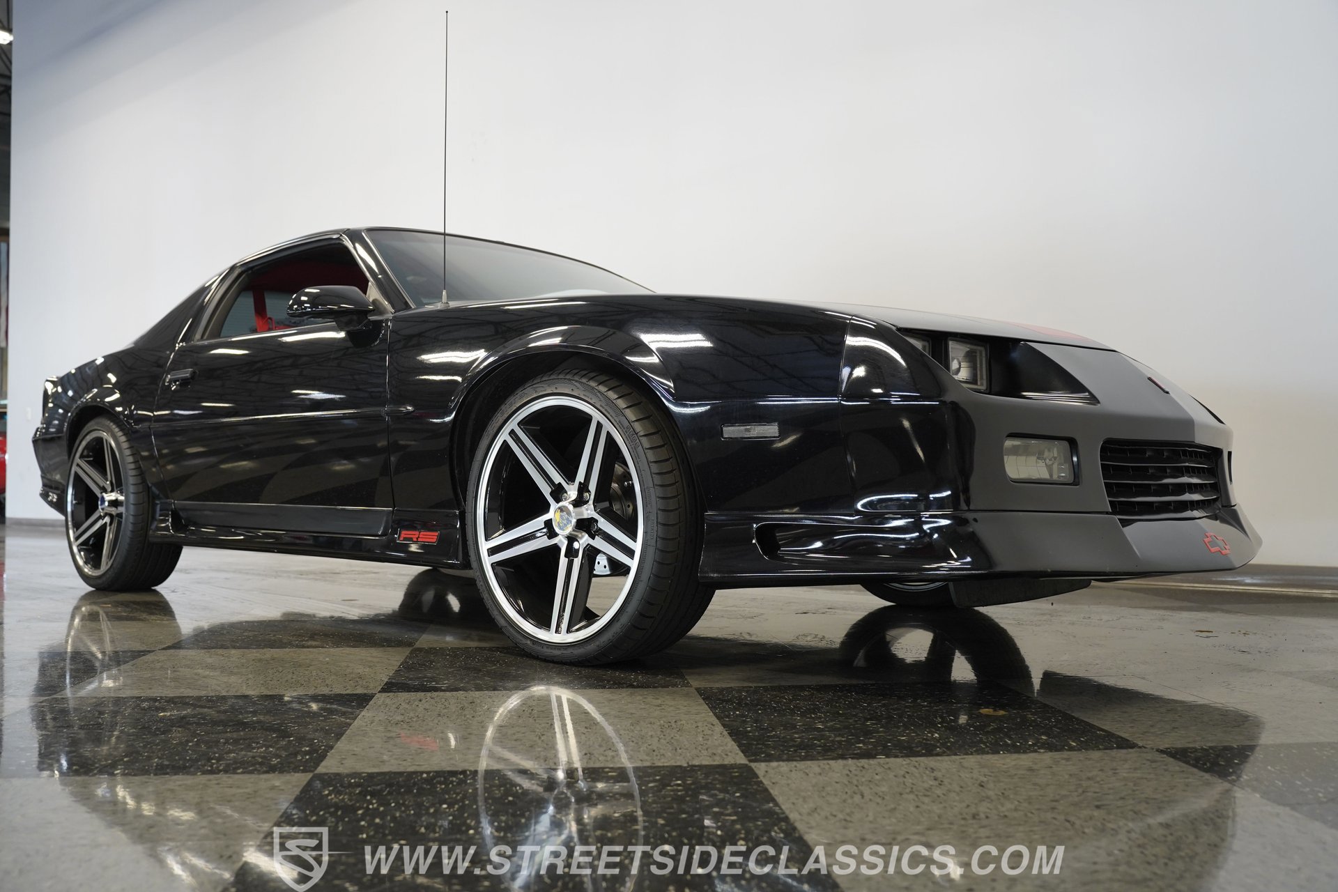 Used 1992 Chevrolet Camaro RS image 20