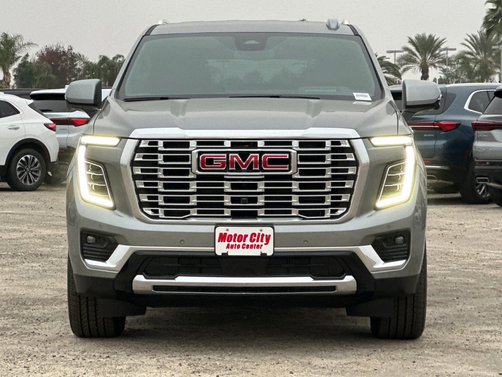 New 2026 GMC Yukon XL Denali AWD/4WD image 9