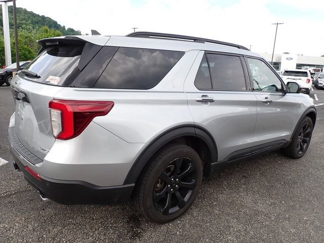Used 2023 Ford Explorer ST-Line w/ Class IV Trailer Tow Package AWD/4WD image 6