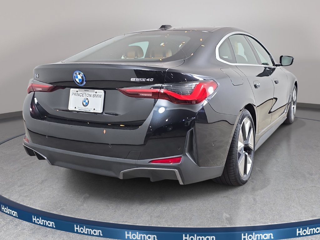 Certified 2024 BMW i4 eDrive40 w/ Premium Package RWD image 5