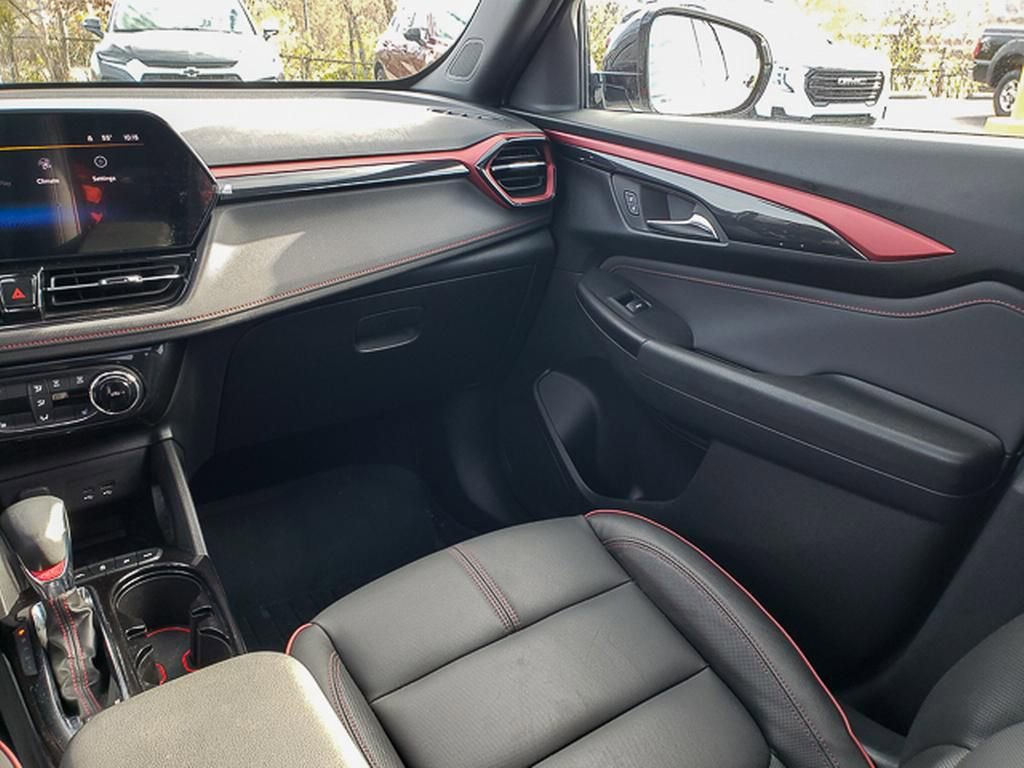 Used 2024 Chevrolet TrailBlazer RS w/ Convenience Package image 25