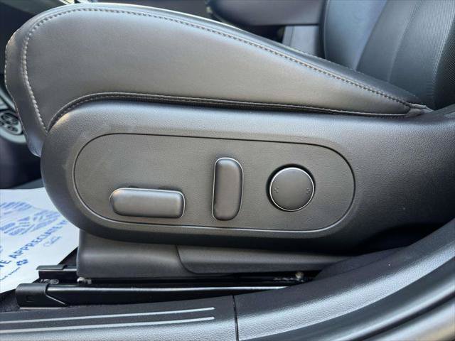 Certified 2025 Hyundai Ioniq 5 SEL AWD/4WD image 17