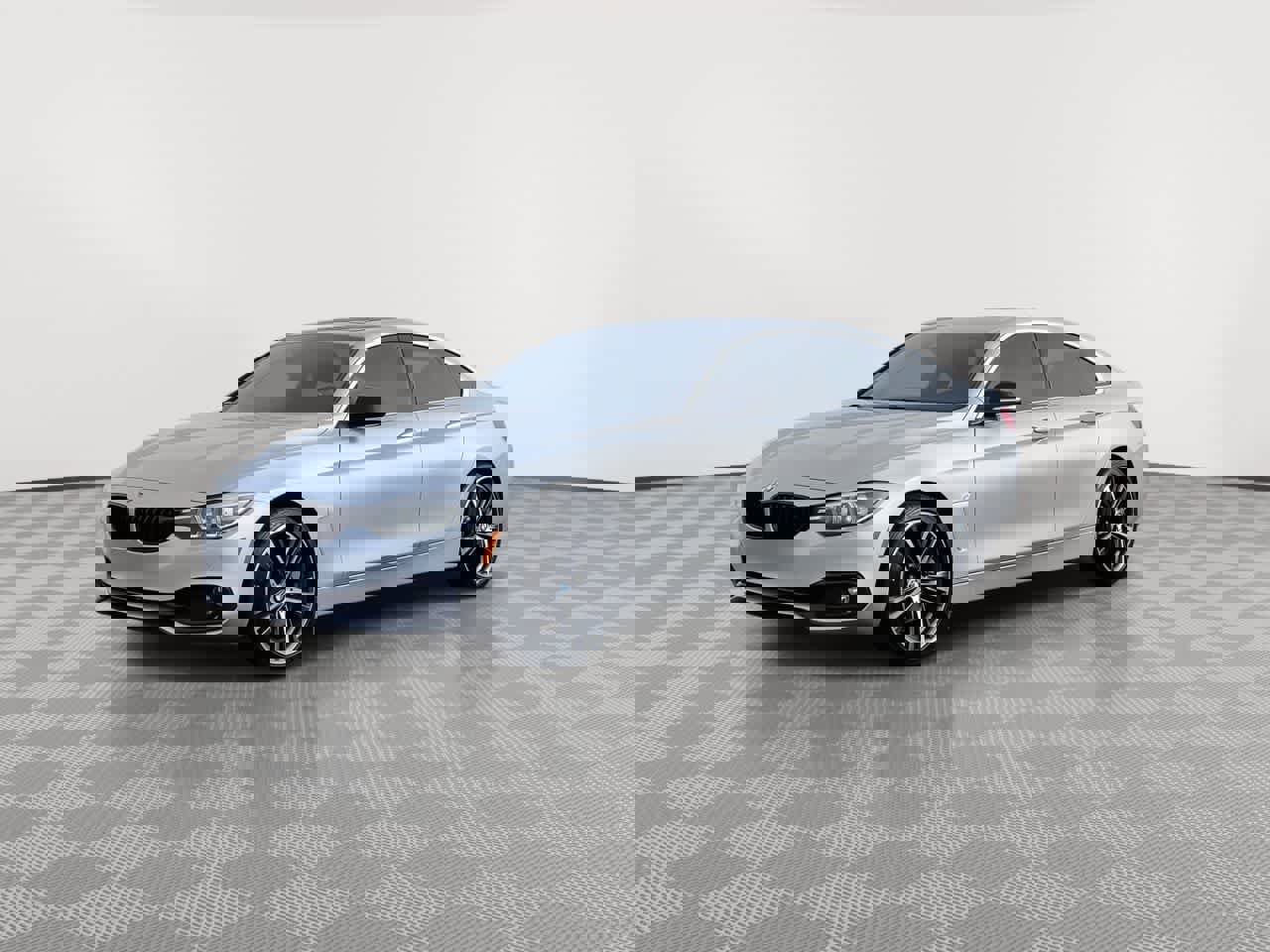 Used 2018 BMW 440i Gran Coupe xDrive image 4