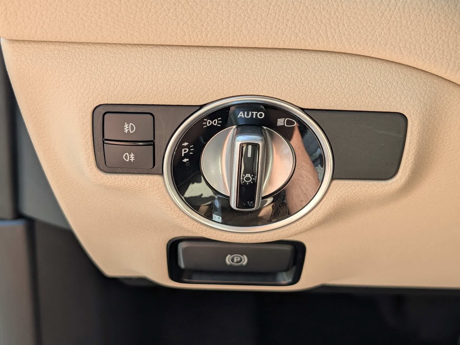 Used 2019 Mercedes-Benz GLA 250 4MATIC image 22