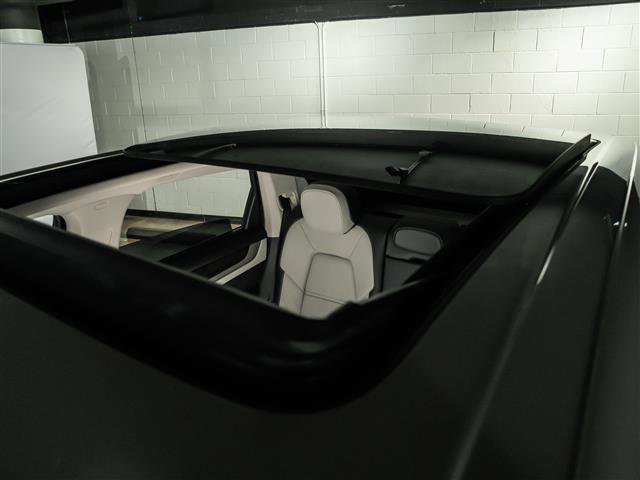 New 2026 Porsche Cayenne S image 18