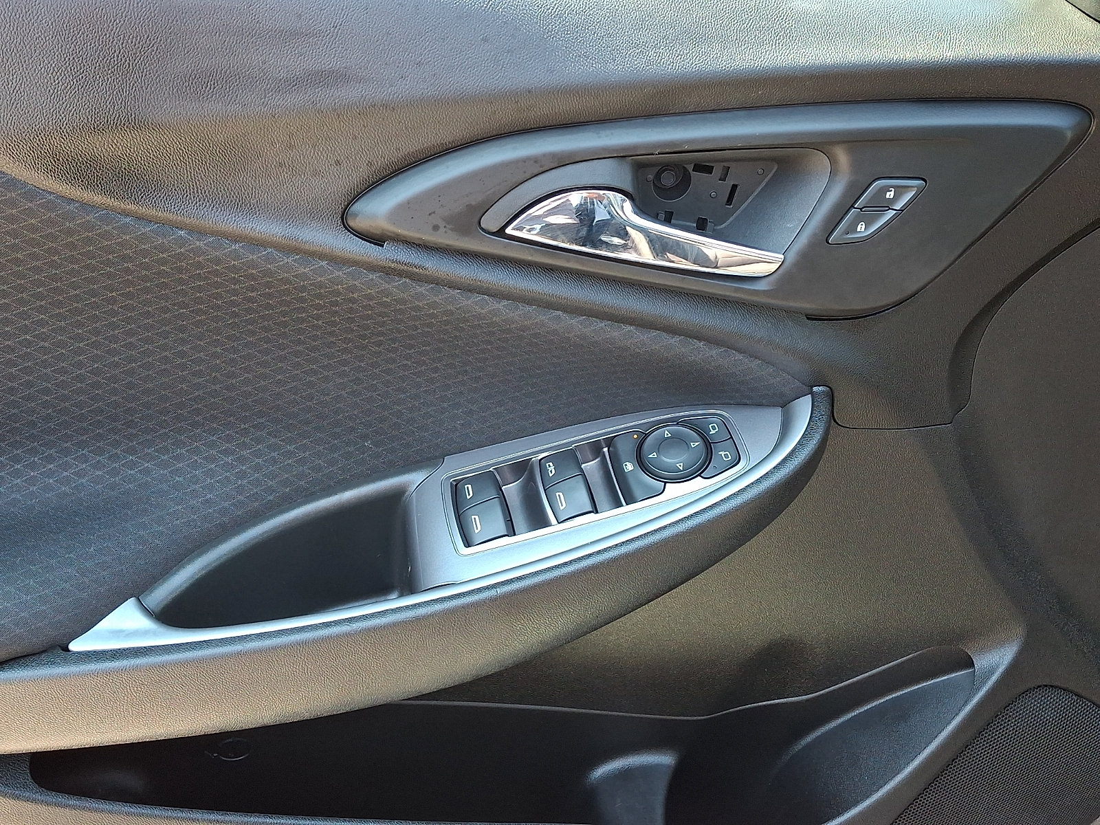 Used 2023 Chevrolet Malibu LT FWD image 13