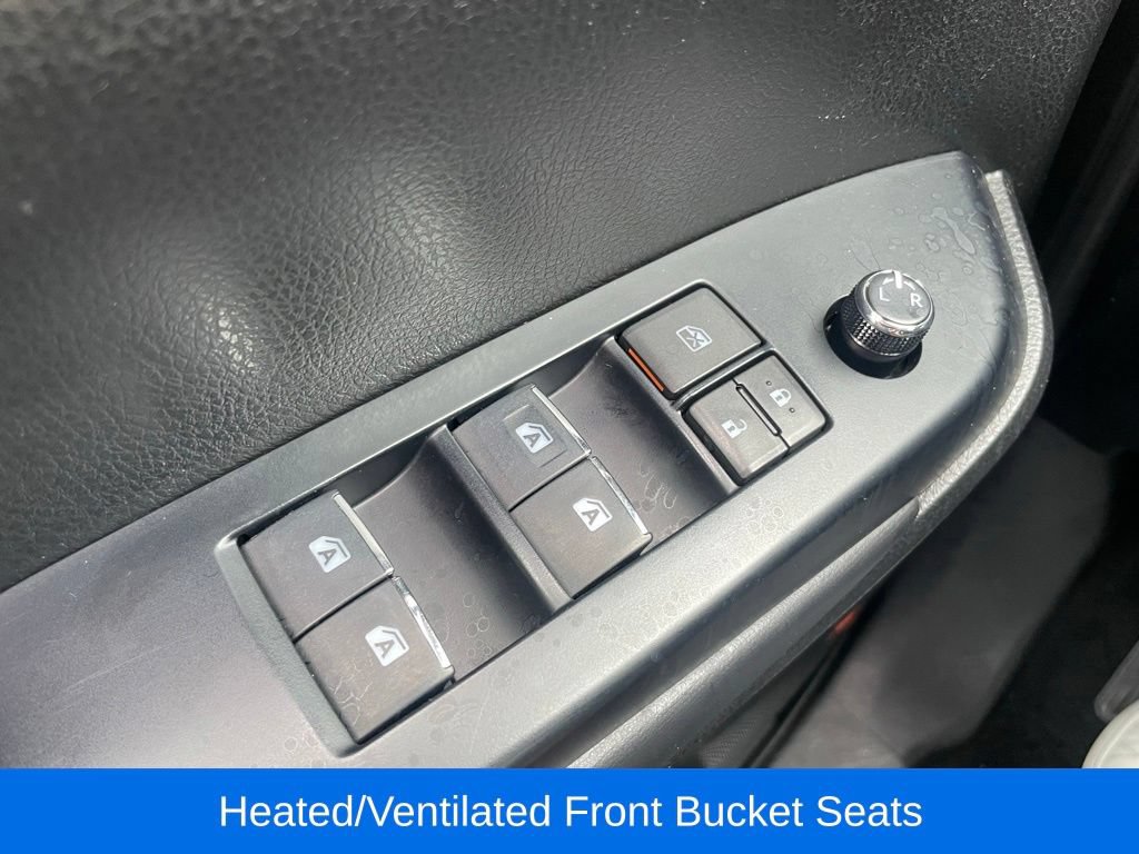 Used 2019 Toyota Highlander Limited AWD/4WD image 23