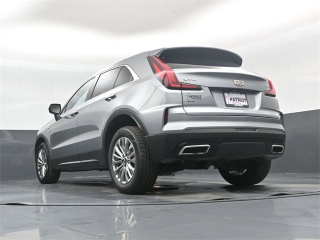Used 2024 Cadillac XT4 Premium Luxury image 42