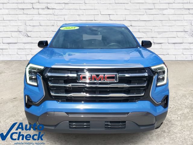 Used 2025 GMC Terrain Elevation AWD/4WD image 6
