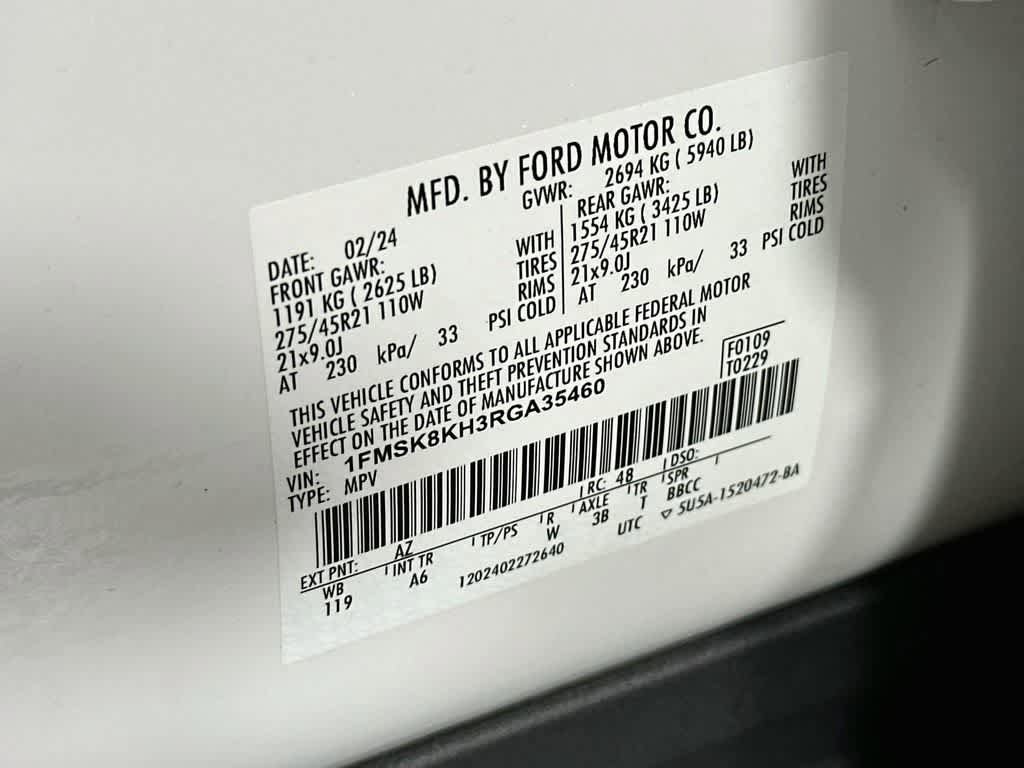 Used 2024 Ford Explorer ST-Line w/ Class IV Trailer Tow Package AWD/4WD image 23