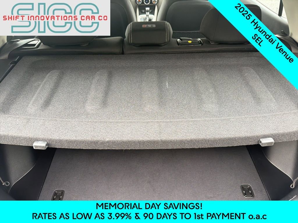 Used 2025 Hyundai Venue SEL FWD image 27