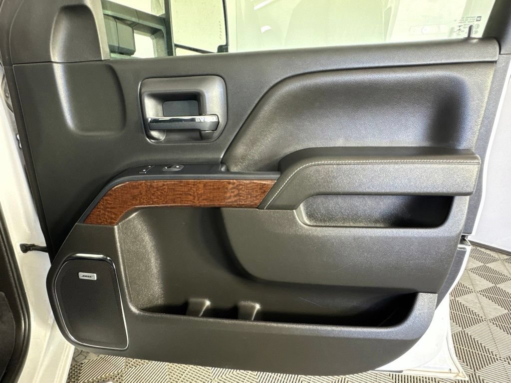 Used 2018 GMC Sierra 3500 SLT w/ Duramax Plus Package AWD/4WD image 39