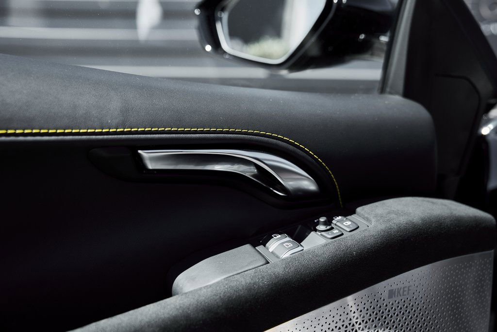 Used 2024 Lotus Emira First Edition image 31