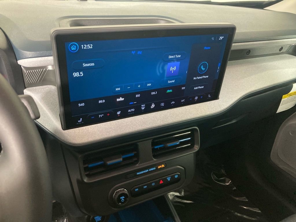 Used 2025 Ford Maverick XLT w/ XLT Luxury Package image 2