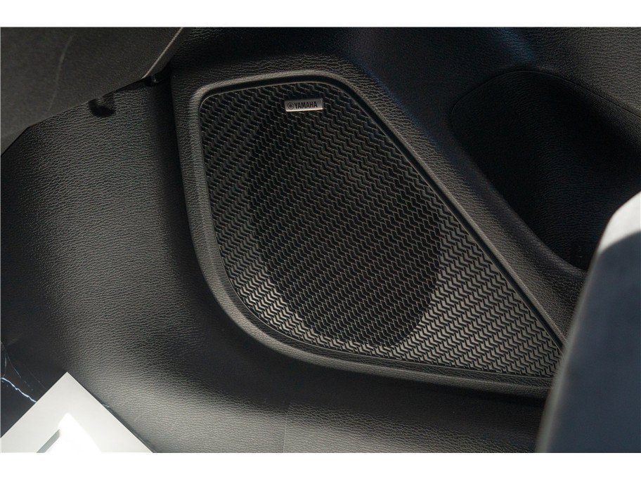 Used 2025 Mitsubishi Outlander AWD image 27