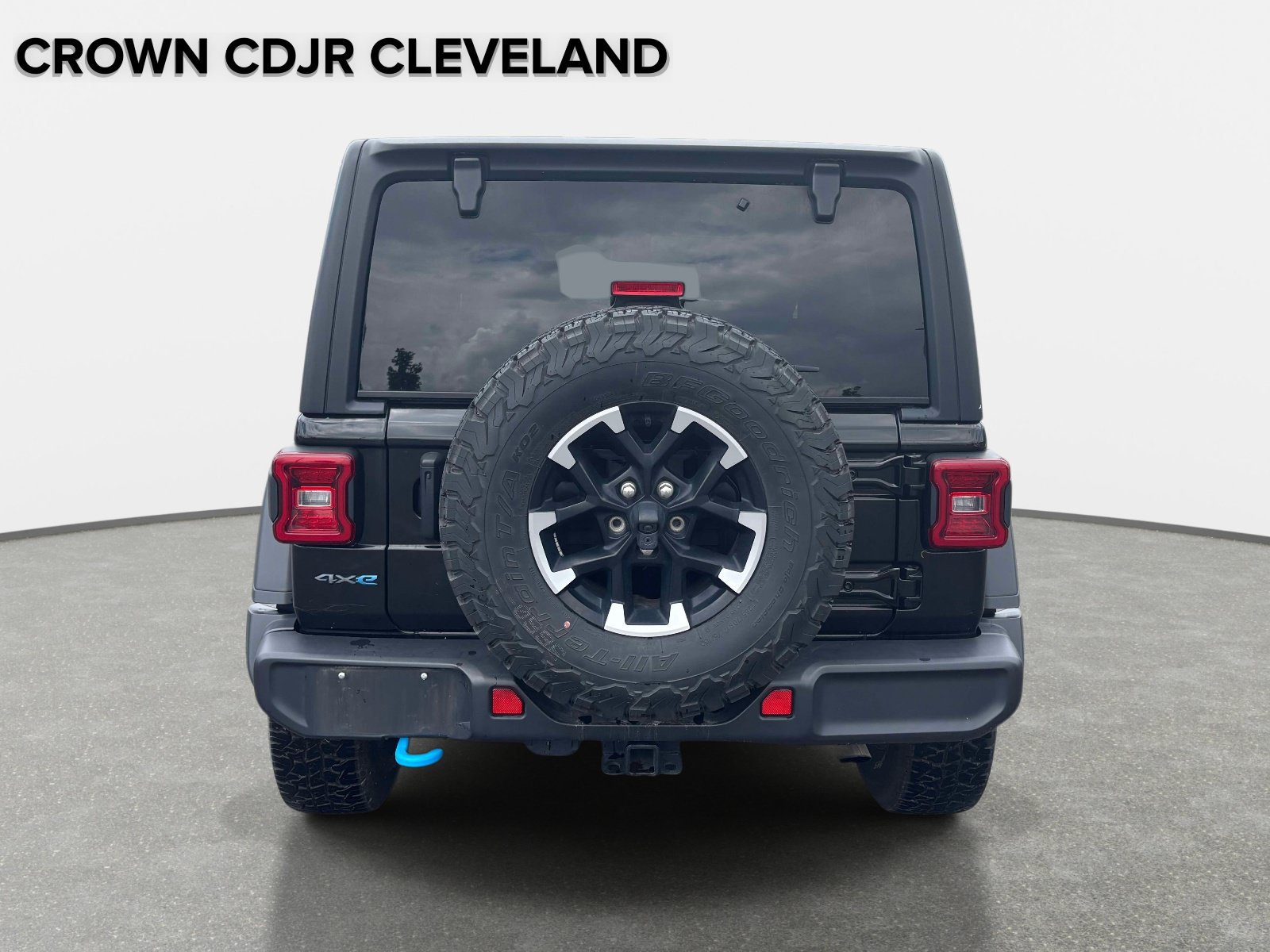 Used 2024 Jeep Wrangler Unlimited Rubicon 4xe AWD/4WD image 4