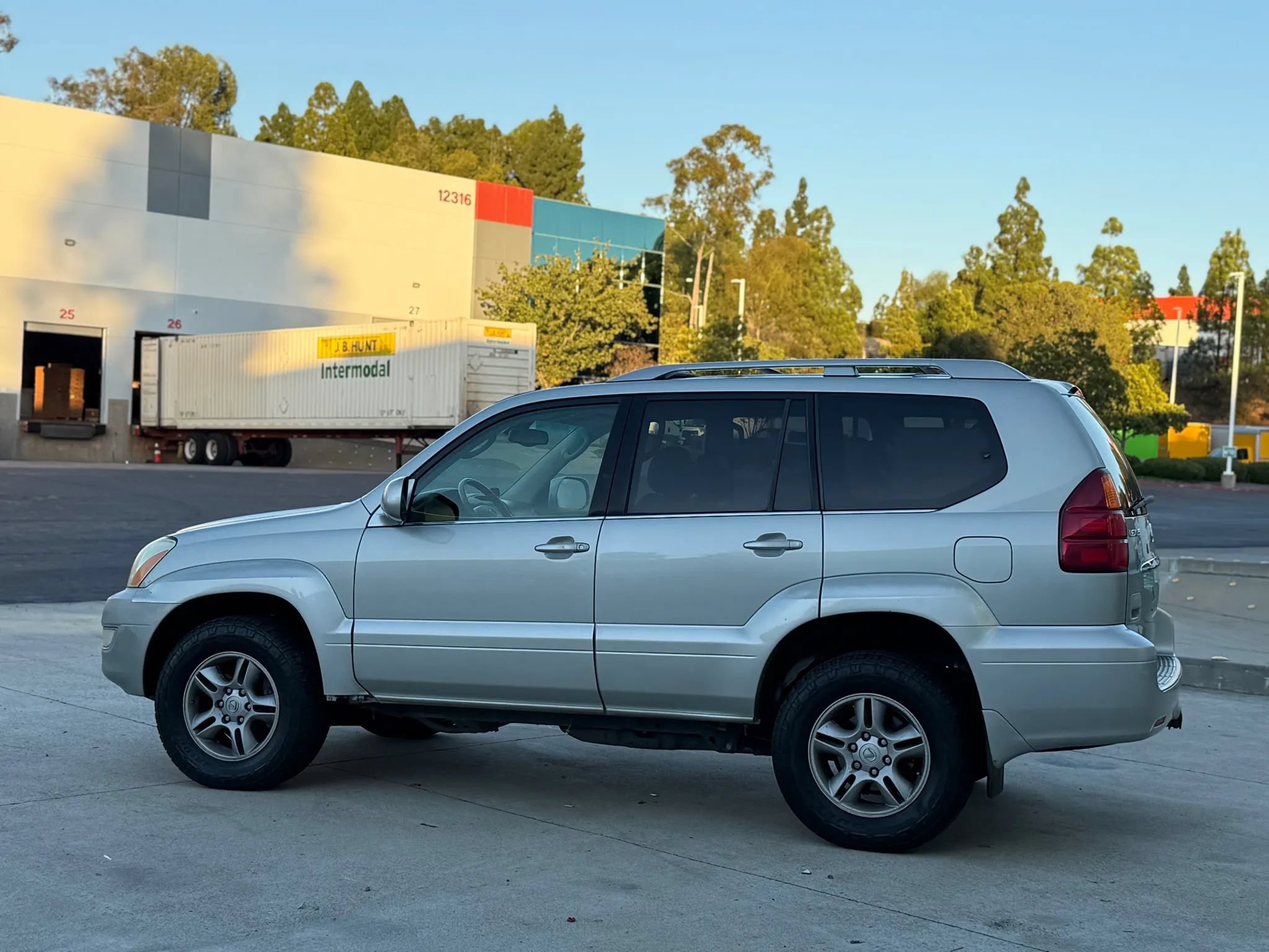 Used 2003 Lexus GX 470 AWD/4WD image 25