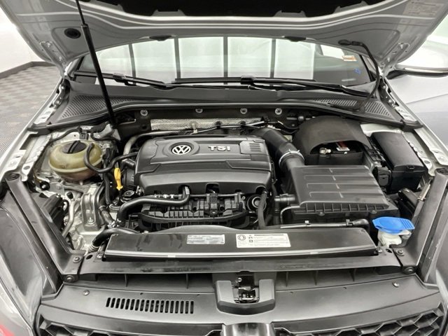 Used 2016 Volkswagen GTI SE w/ Lighting Package (SEL) image 30