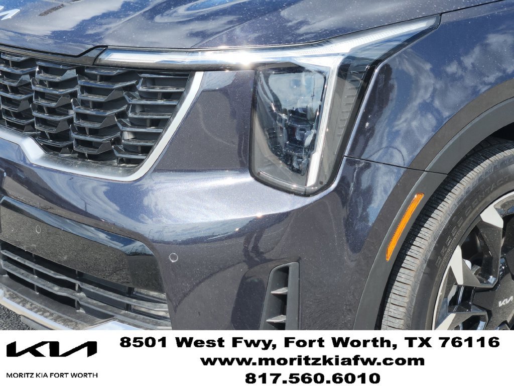 Certified 2025 Kia Sorento EX FWD image 10