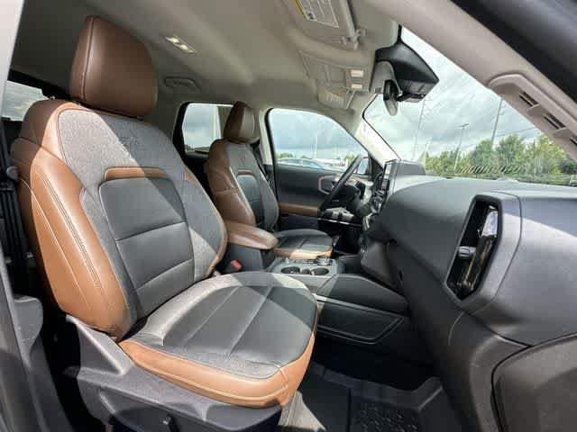 Used 2022 Ford Bronco Sport Outer Banks w/ Tech Package AWD/4WD image 19