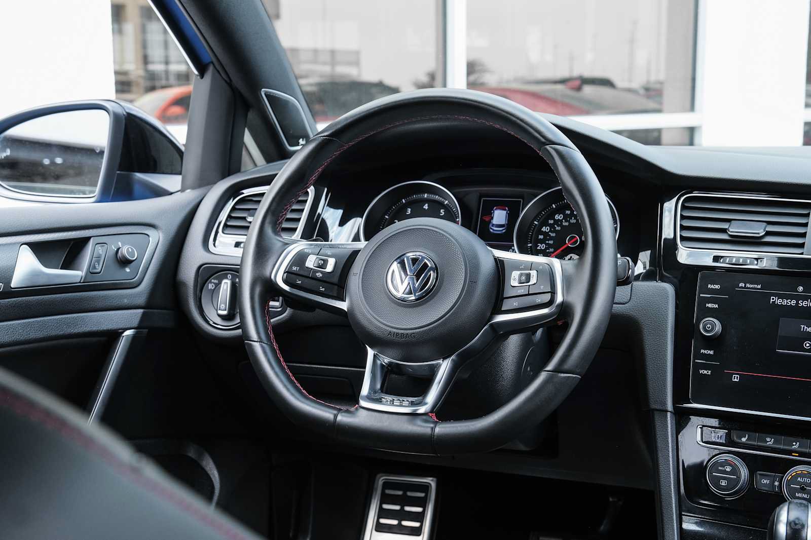 Used 2021 Volkswagen GTI Autobahn FWD image 25