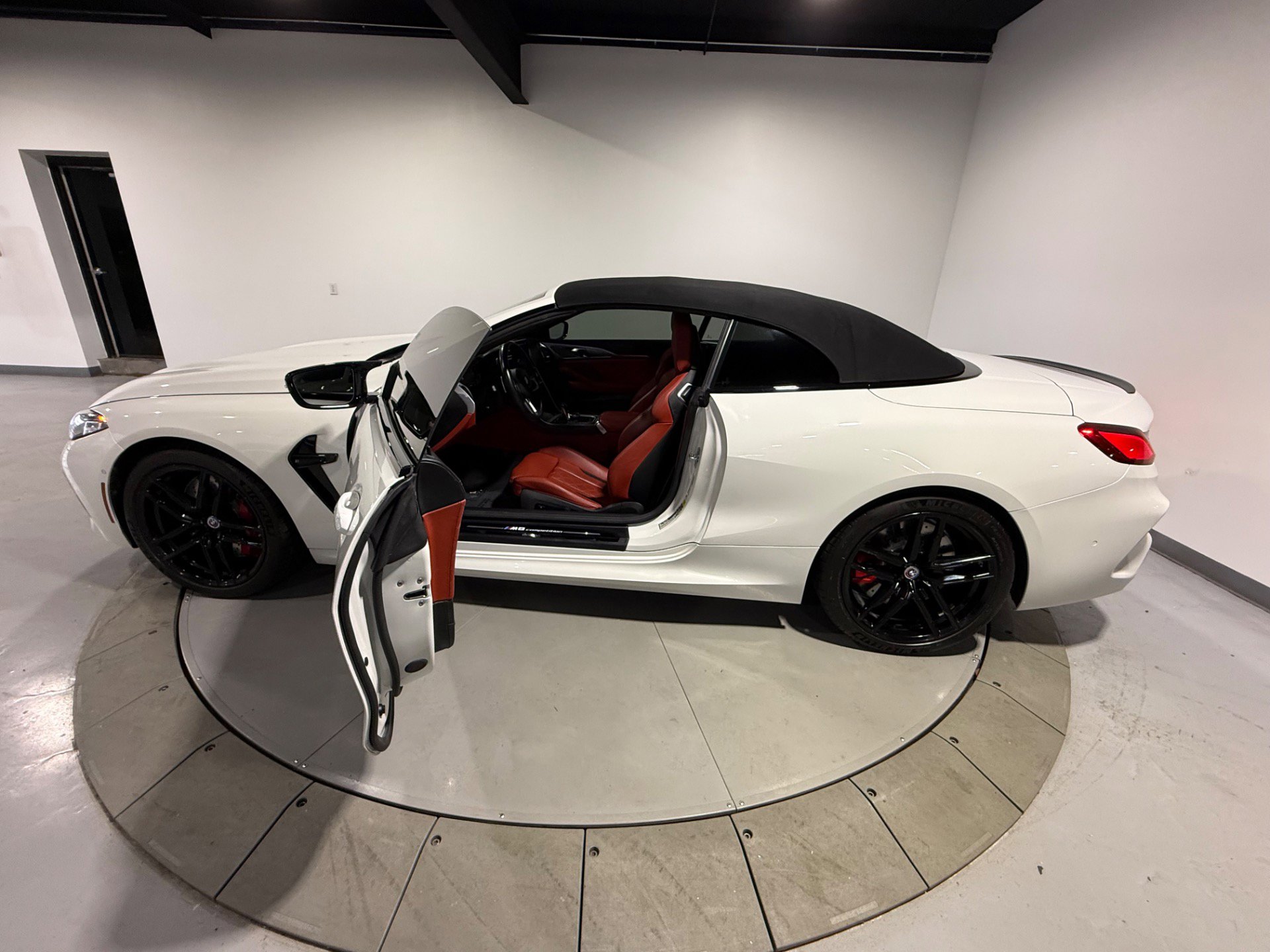 Used 2023 BMW M8 Competition image 30