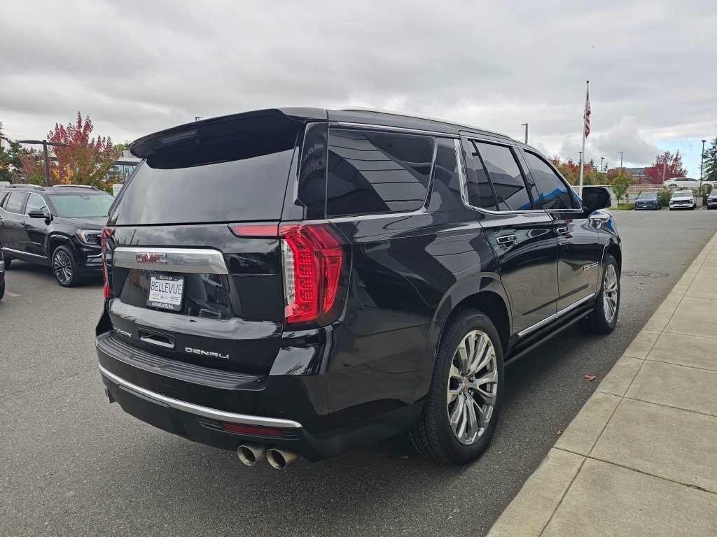 Used 2024 GMC Yukon Denali w/ Denali Reserve Package AWD/4WD image 7