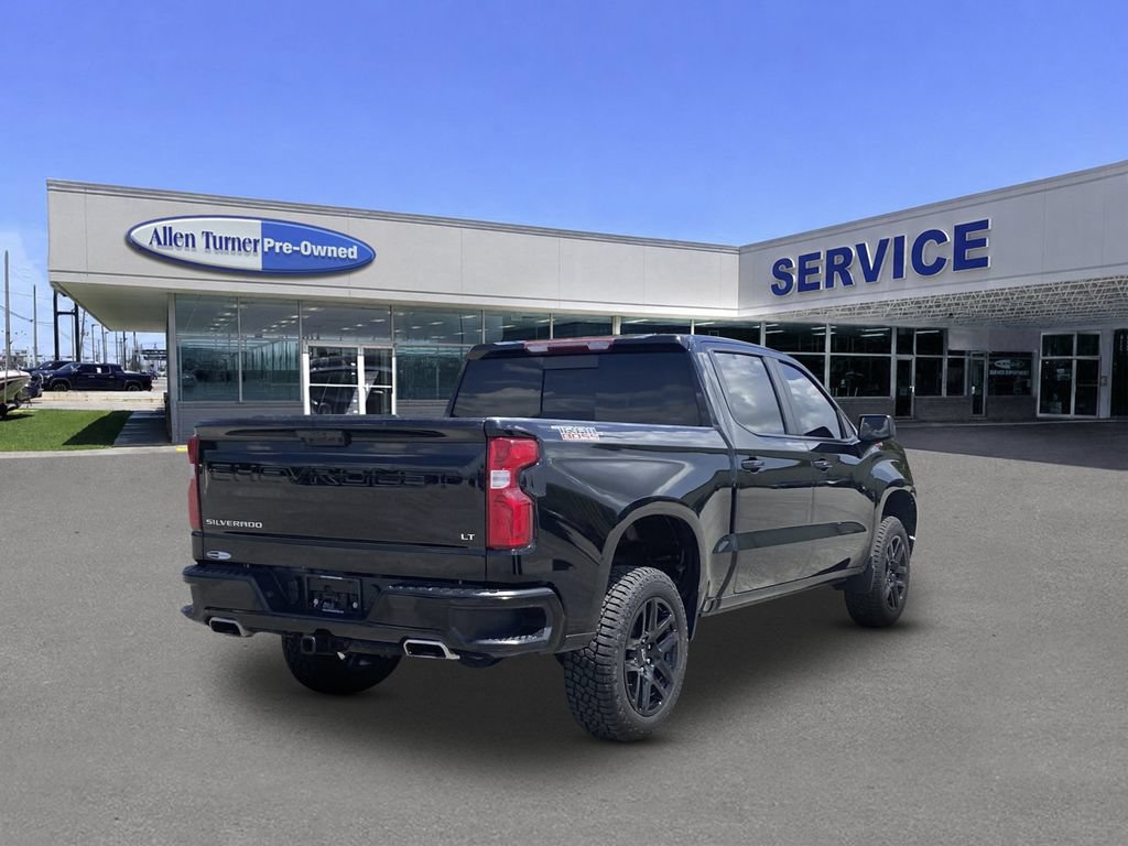 Used 2024 Chevrolet Silverado 1500 LT Trail Boss w/ Convenience Package II AWD/4WD image 8