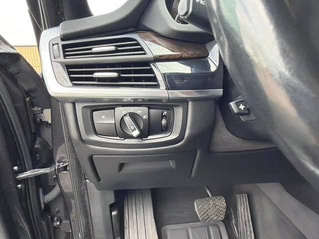 Used 2017 BMW X5 xDrive35i AWD/4WD image 26
