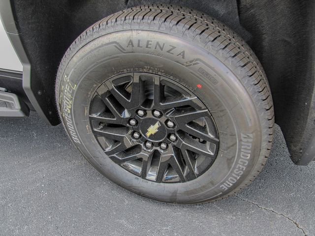 New 2026 Chevrolet Silverado EV LT w/ Plus Package image 9